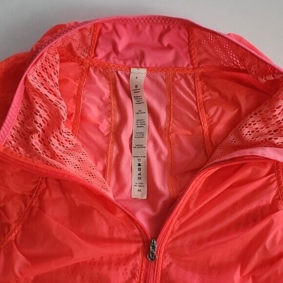 Lululemon Run Nothing To Hide Jacket Flash Coral Pink Mesh Panels Back Size 8 - Picture 5 of 13